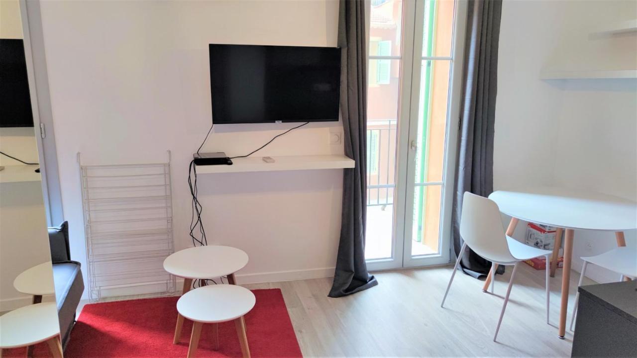 Delille Centre 19 Apartment